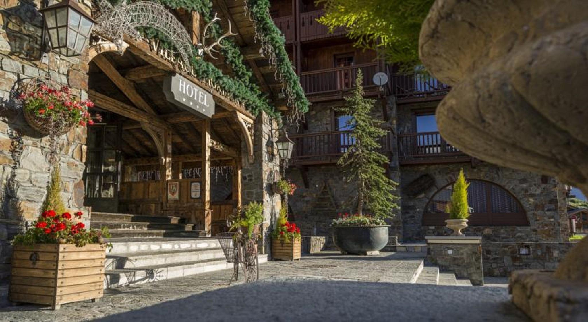 Hotel Village Montana By Les Etincelles Tignes Εξωτερικό φωτογραφία